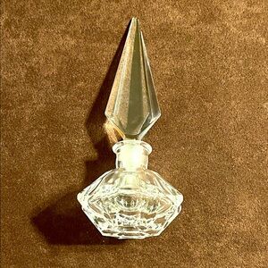 Czech Republic 24% PbO Hand Cut Elegant Crystal Perfume Bottle with Stopper NWOT